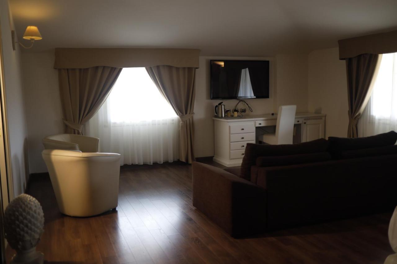 Virginia Resort & Spa - Adults Only Monteforte Irpino Exterior foto