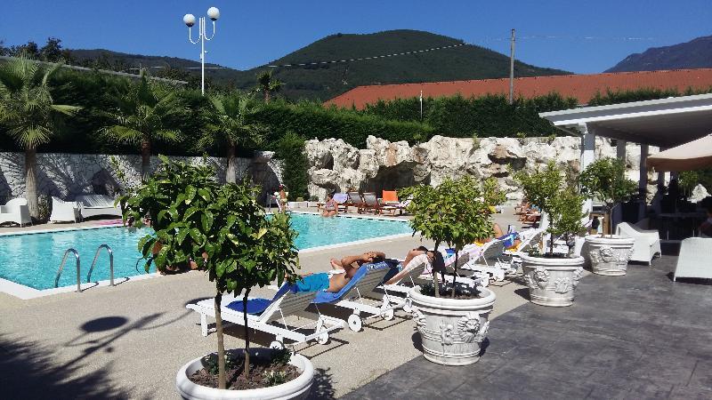 Virginia Resort & Spa - Adults Only Monteforte Irpino Exterior foto
